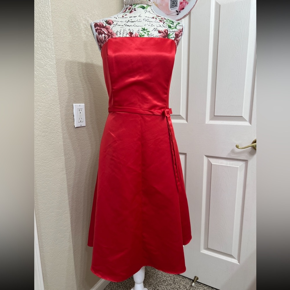 Fiesta Strapless Red Dress